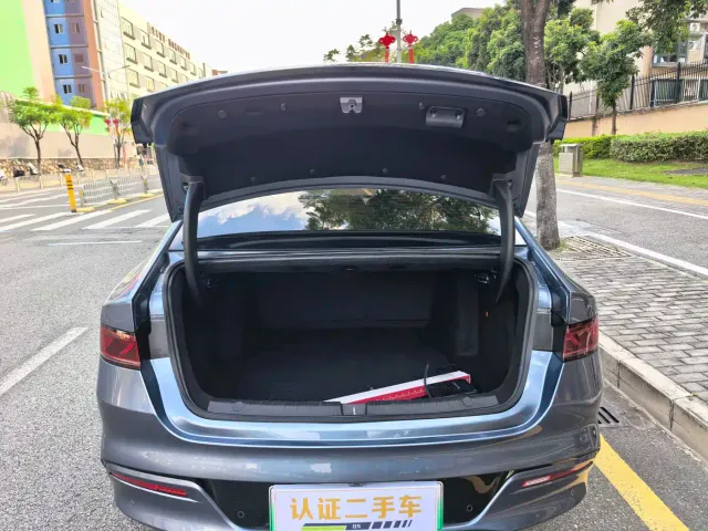 BYD Qin PLUS — Фото автомобиля 18