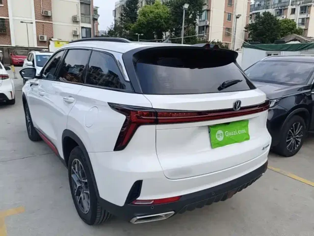Changan CS75 Plus — Фото автомобиля 4