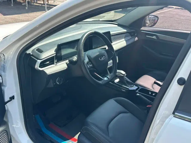 Ford Escort — Фото автомобиля 6