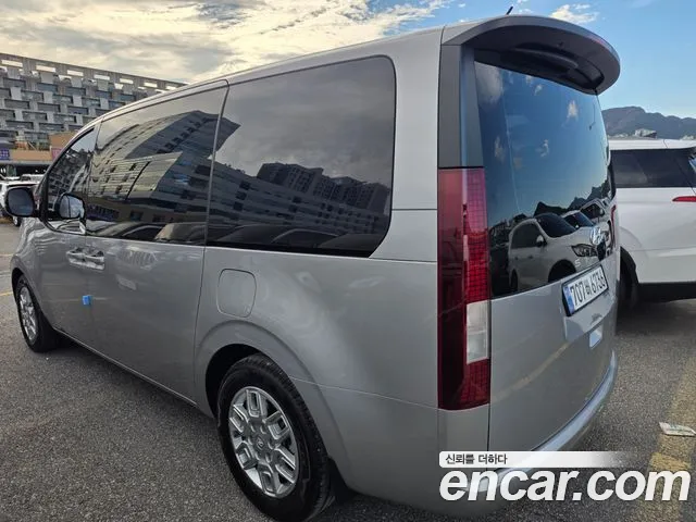 Hyundai Staria — Фото автомобиля 5