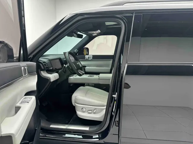 BYD FangChengBao Titanium 7 — Фото автомобиля 7