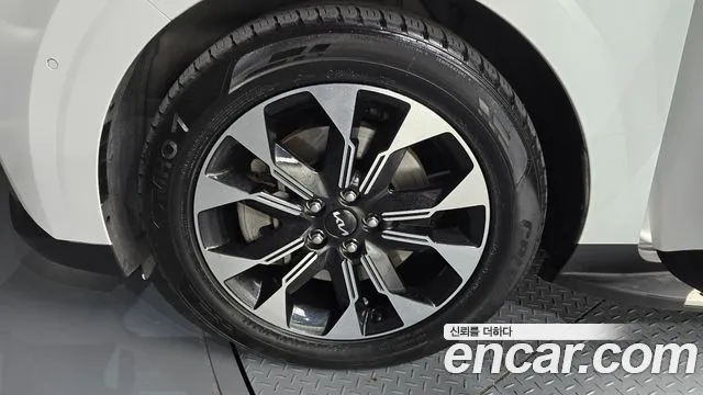 Kia Canival Carnival 4 поколение Дизель 9 мест Signature — Фото автомобиля 5