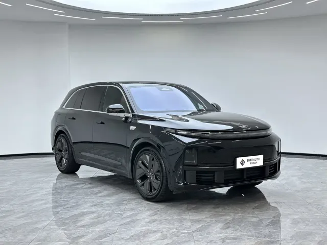 Li Auto L7 — Фото автомобиля 2