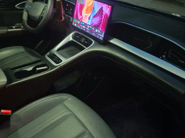 Geely Starry Wish — Фото автомобиля 3