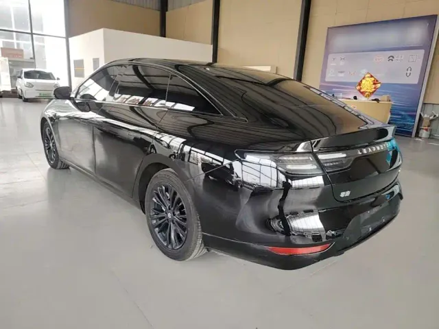 Leapmotor C01 — Фото автомобиля 22