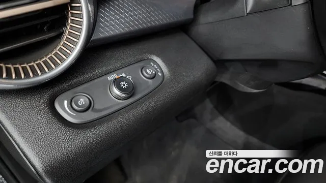 ChevroletGMDaewoo Trax Trax Кроссовер — Фото автомобиля 26