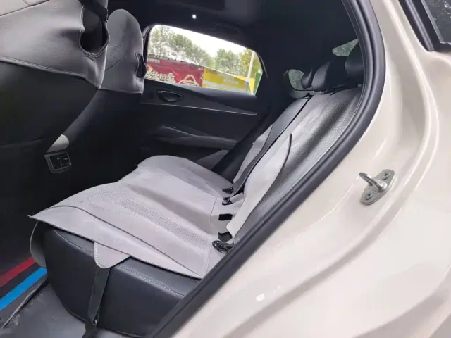 BYD Seal 06 — Фото автомобиля 13