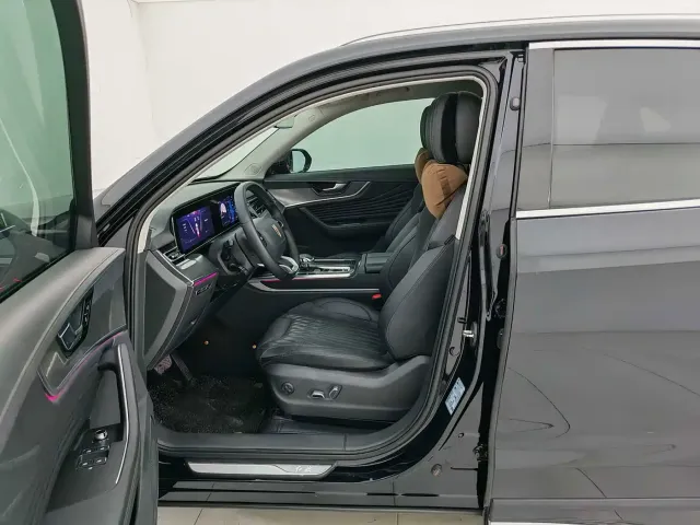 Hongqi Hongqi HS5 2023 2.0T 4WD Flag Leader Pro — Фото автомобиля 9