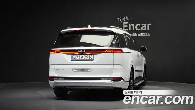 Kia Canival Carnival 4 поколение Бензин 9 мест Noblesse — Фото автомобиля 4