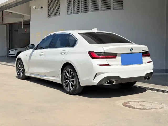 BMW 3 Series — Фото автомобиля 6