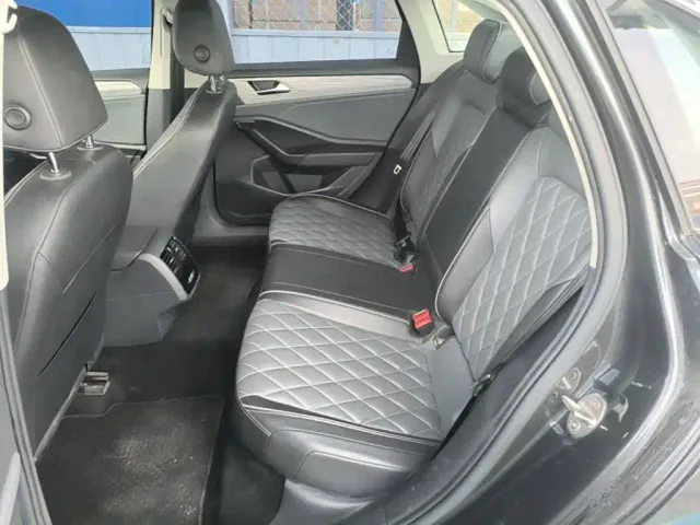 Volkswagen Sagitar — Фото автомобиля 16