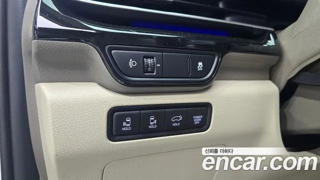 Kia Canival Новый Carnival 4 поколение HEV 7 мест Signature — Фото автомобиля 13