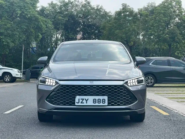 BYD Qin PLUS — Фото автомобиля 2