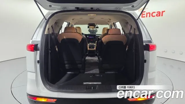 Kia Carnival 4th Gen — Фото автомобиля 24