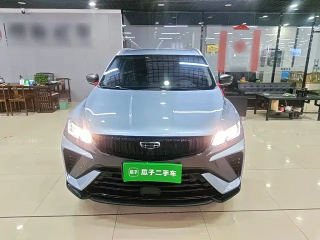 Geely Binyue — Фото автомобиля 2