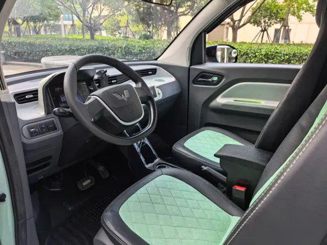 Wuling Hongguang Mini EV — Фото автомобиля 8