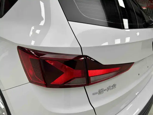 Jetta VS5 — Фото автомобиля 22