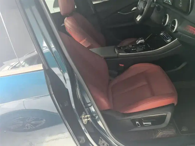 Forthing T5 Evo — Фото автомобиля 24