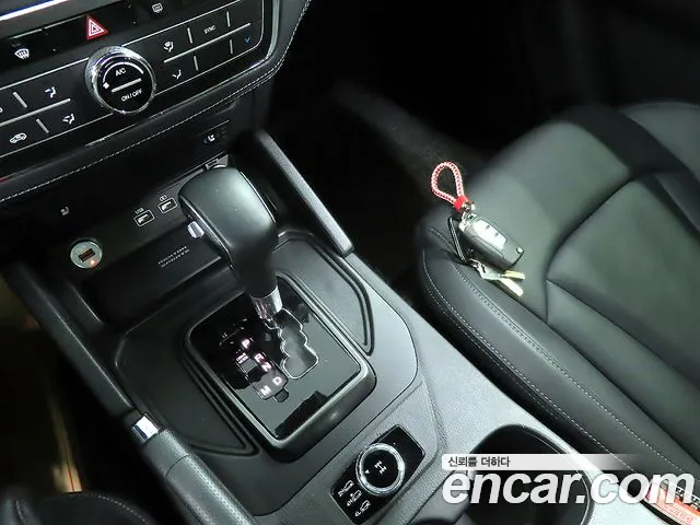 KG_Mobility_Ssangyong Rexton Новый Rexton Sport Khan Дизель 2.2 4WD — Фото автомобиля 12