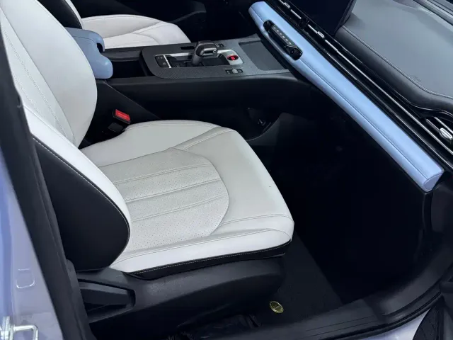 GAC Trumpchi Emkoo — Фото автомобиля 8