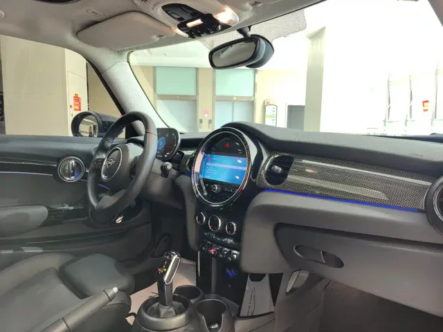 MINI Hatch — Фото автомобиля 14