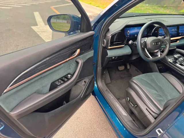 Geely Xingyue L — Фото автомобиля 13