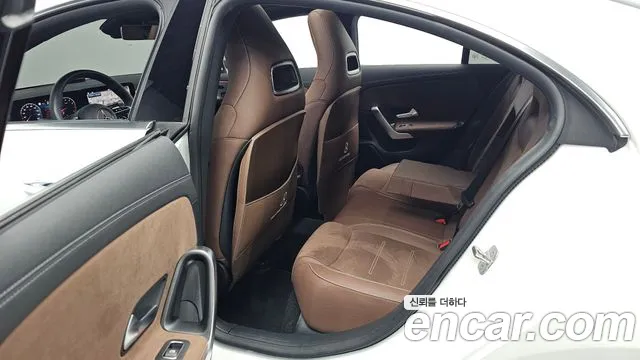 Mercedes-Benz CLA-Class — Фото автомобиля 10