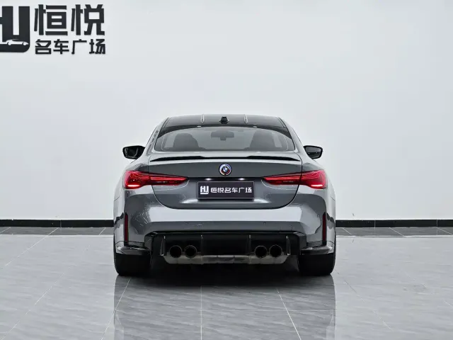 BMW M4 — Фото автомобиля 5