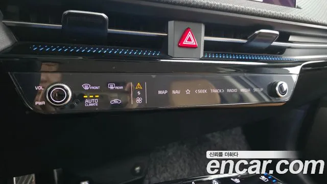 Kia EV6 — Фото автомобиля 15
