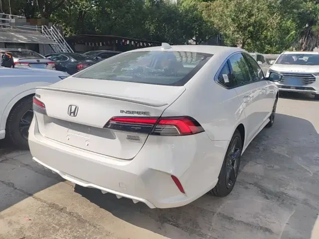 Honda Inspire — Фото автомобиля 6