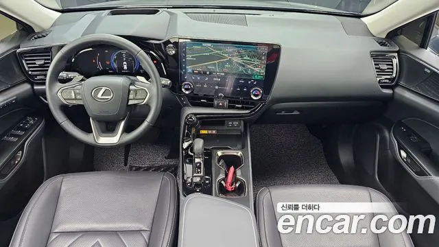 Lexus NX — Фото автомобиля 6