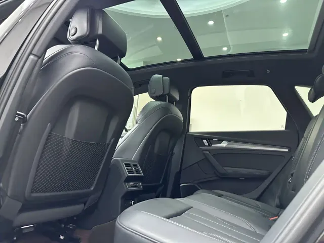Audi Q5L — Фото автомобиля 14