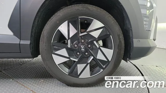 Hyundai Kona — Фото автомобиля 6