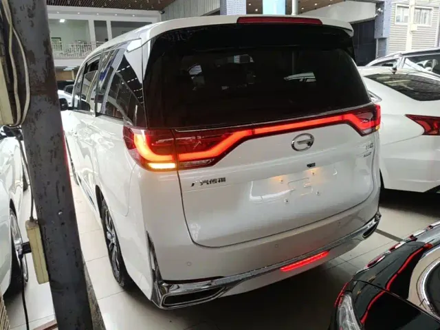 GAC Trumpchi M8 — Фото автомобиля 4