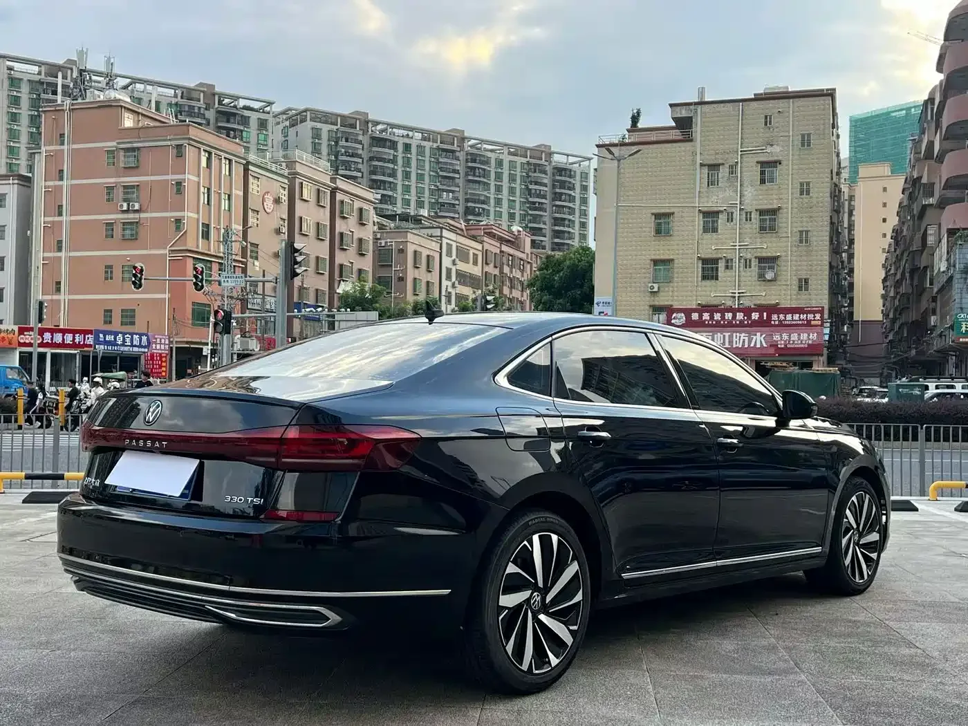 Volkswagen Passat 2022 330TSI Elite Edition — Фото автомобиля 7