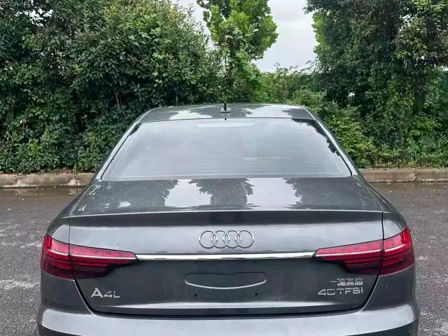 Audi A4L — Фото автомобиля 2
