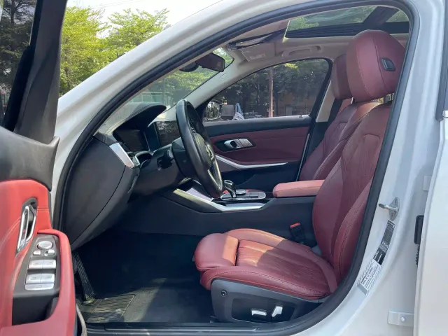BMW 3 Series — Фото автомобиля 22