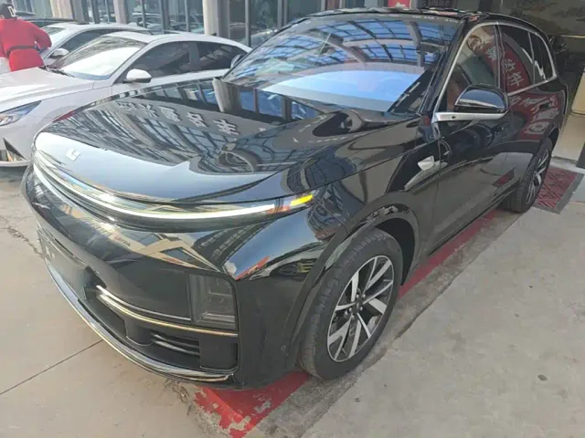 Фотография автомобиля — Li Auto L7