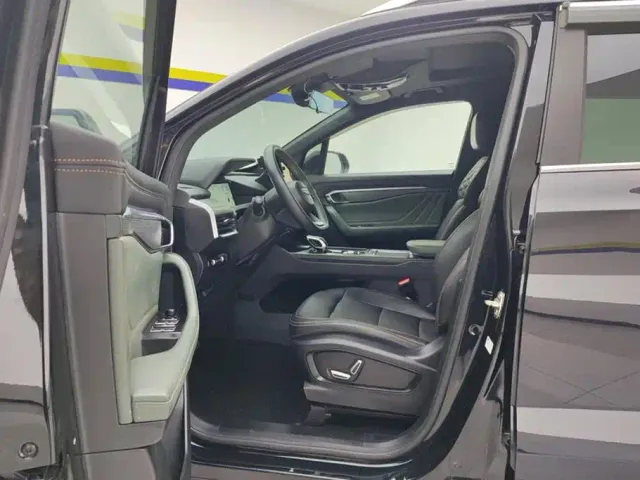 Geely Haoyue L — Фото автомобиля 9