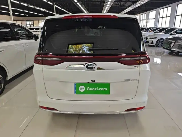 GAC Trumpchi M6 — Фото автомобиля 5