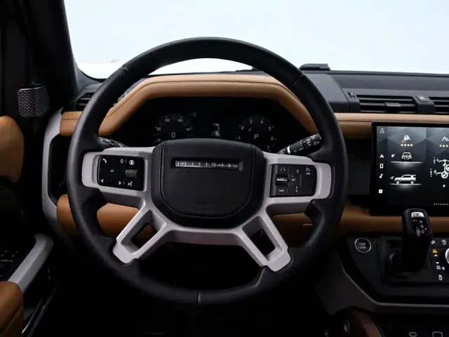 Land Rover Defender — Фото автомобиля 7