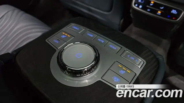 Genesis G80 Бензин 3.5 турбо AWD — Фото автомобиля 19