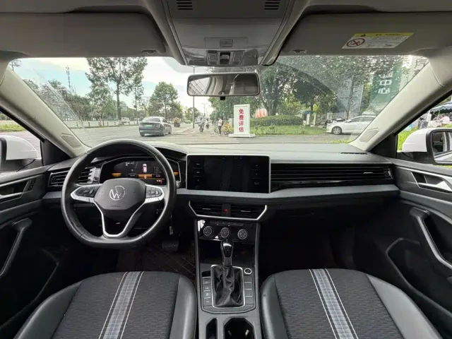 Volkswagen Sagitar — Фото автомобиля 13