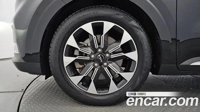 Kia Canival Carnival 4 поколение Бензин 9 мест Signature — Фото автомобиля 4