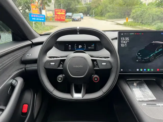 Xiaomi SU7 — Фото автомобиля 14
