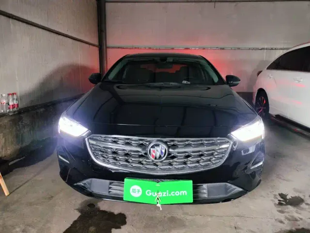 Buick Regal — Фото автомобиля 2