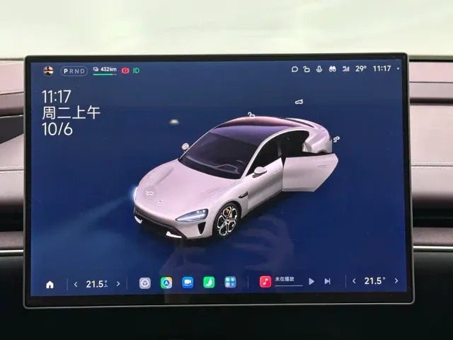 Xiaomi SU7 — Фото автомобиля 13
