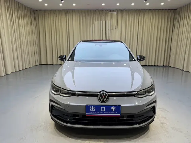 Volkswagen Golf — Фото автомобиля 2