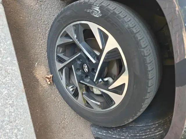 Hyundai Custo — Фото автомобиля 6