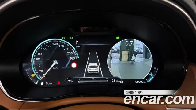 Genesis GV70 2.5T Бензин AWD — Фото автомобиля 8